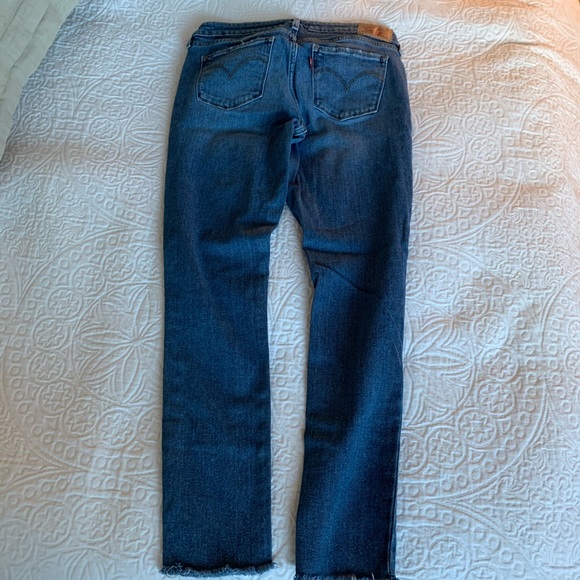 Levi’s 711 skinny crop jeans - Picture 6 of 8